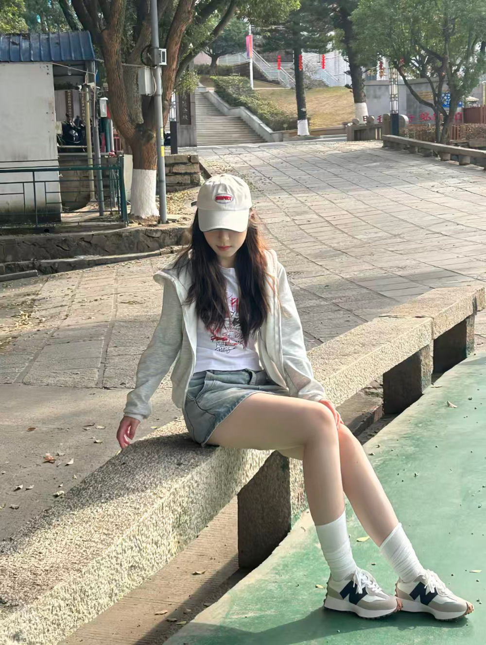 신발 모델 착용 이미지-S1L9