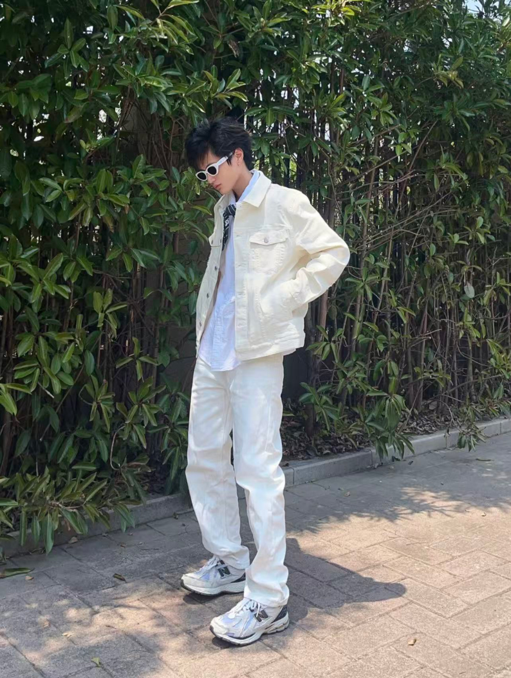 신발 모델 착용 이미지-S1L7