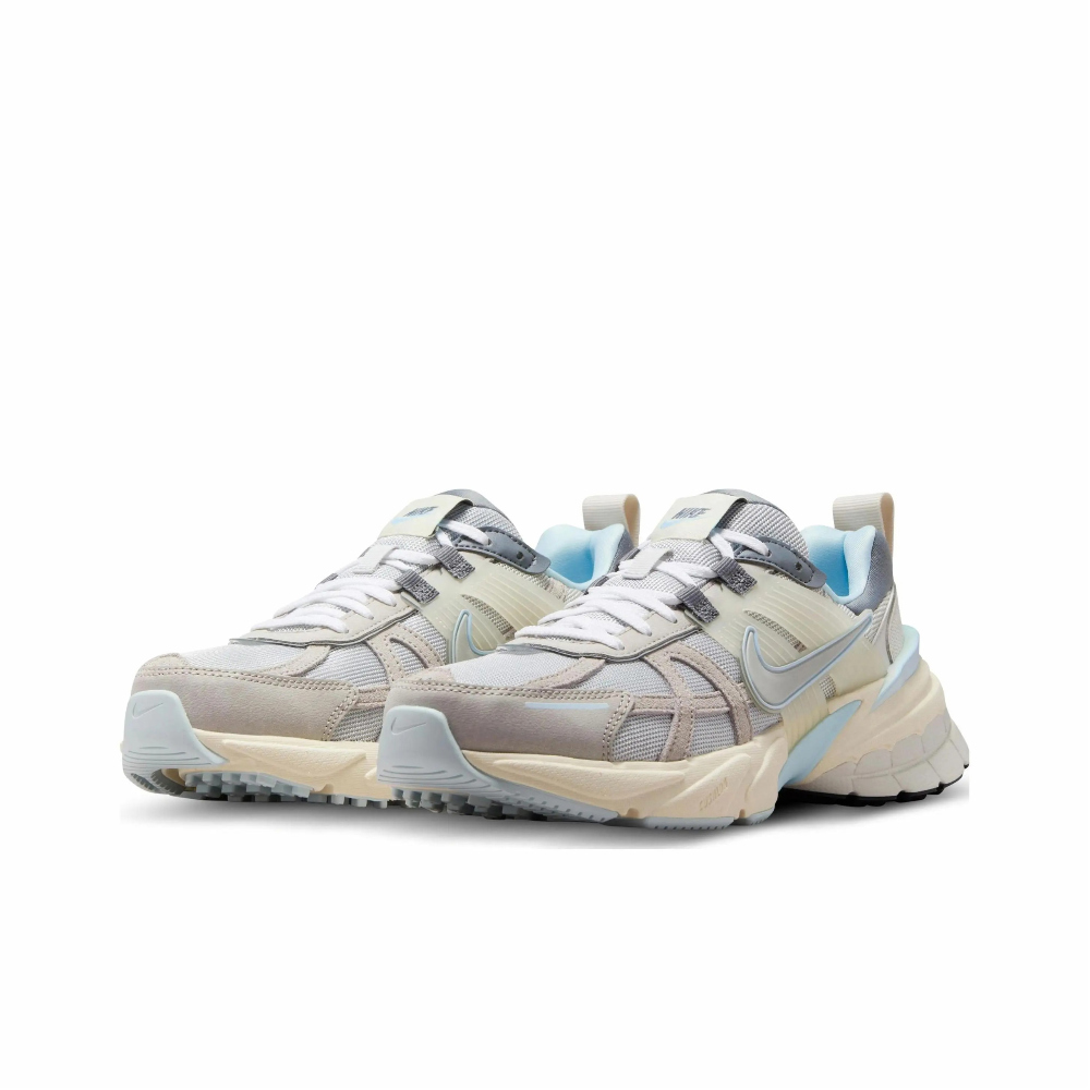 신발 화이트 색상 이미지-S1L4